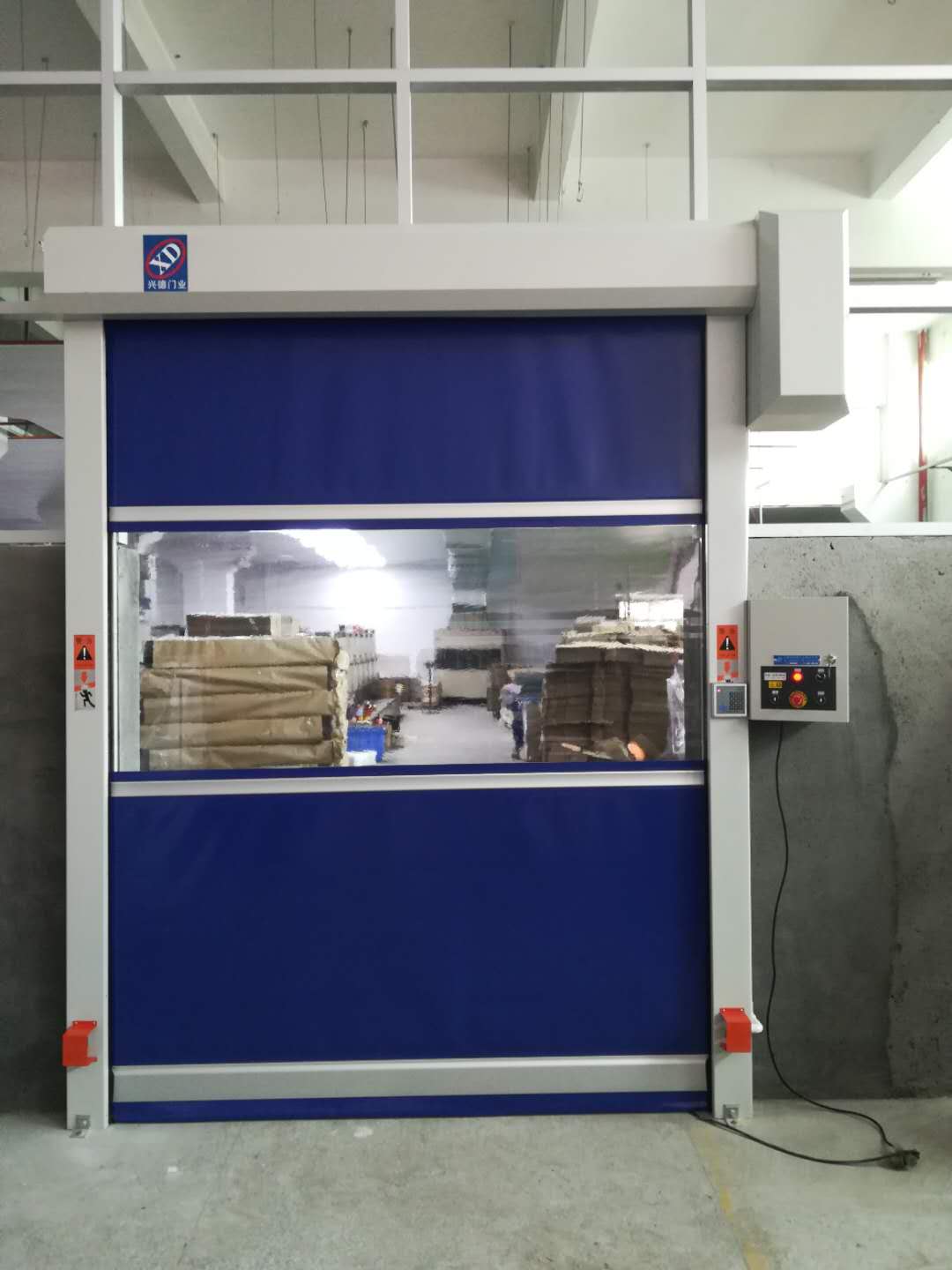 面對繁多的快速感應(yīng)門廠家，該如何選擇?