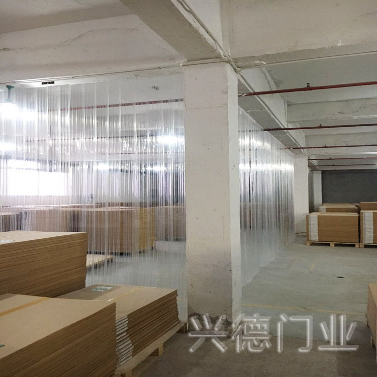 商鋪透明門簾怎樣去除PVC塑料的味道？